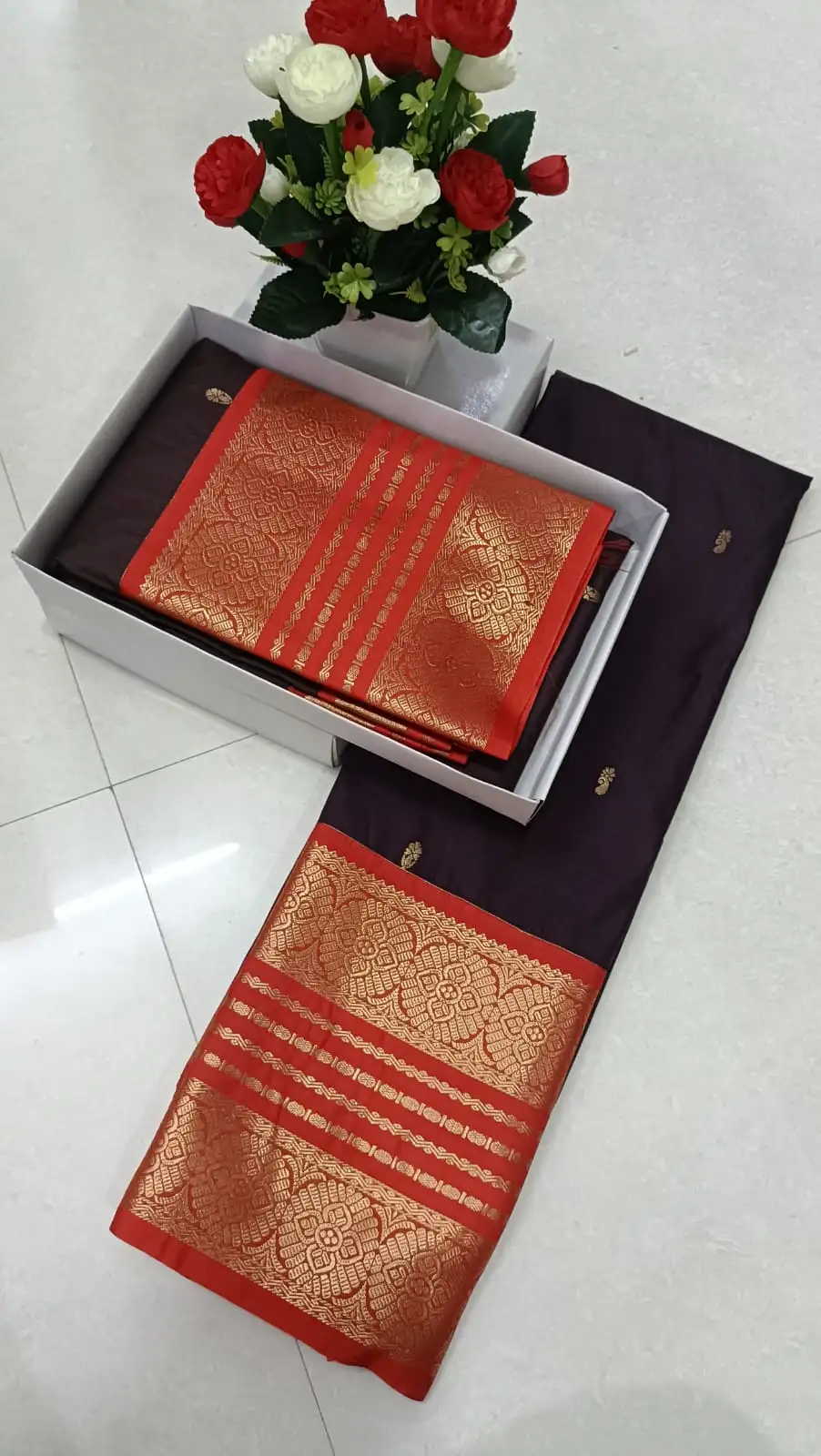 Premium Korvai Dual-Zari Butta Semi-Silk